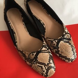 Zara Shoes - Zara Flat Shoes Zara Shoes - Zara Flat Shoes